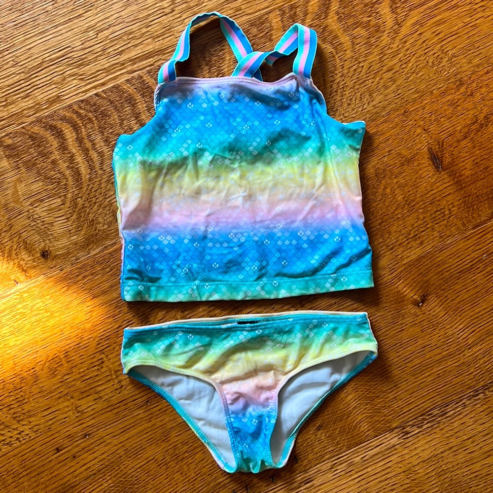 Hurley swim set for little surfers